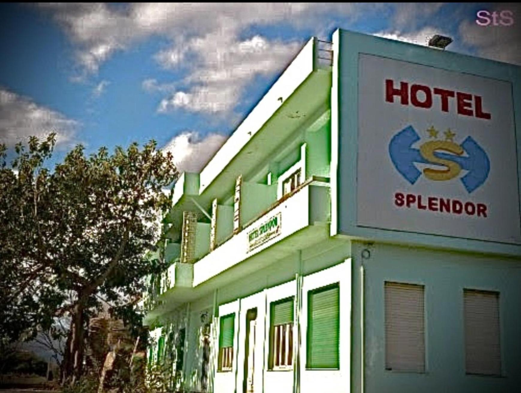 Hotel Splendor Тортоли Экстерьер фото